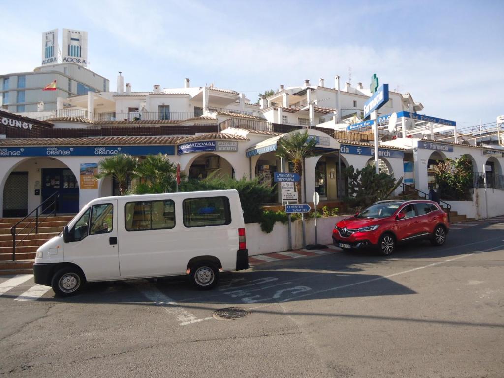 Apartamentos Peñiscola Centro LEK, Peñíscola, Spain - Booking.com