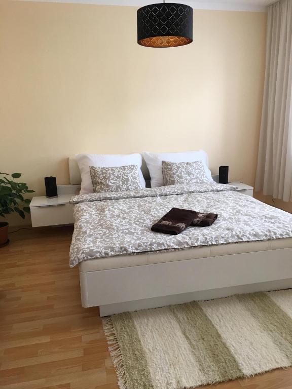 Apartment In The Garden - Appartement De Deux Chambres