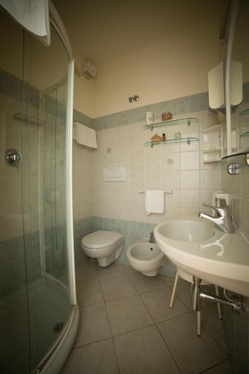 Koupelna v ubytování Hotel Miramare