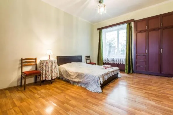 Apartment on Giga Lortkifanidze, Tbilisi, Georgia