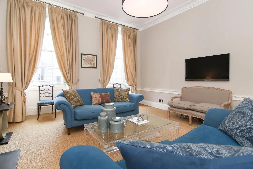 ALTIDO Stylish & majestic 3-bed apartment in Stockbridge, Edinburgh, United Kingdom