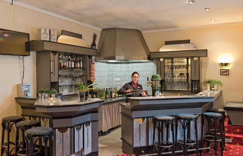 Kuchyň nebo kuchyňský kout v ubytování Hotel Kronprinz Garni