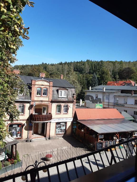 Budova, v ktorej sa apartmán nachádza