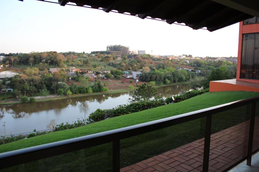  Hotel Lago Dourado