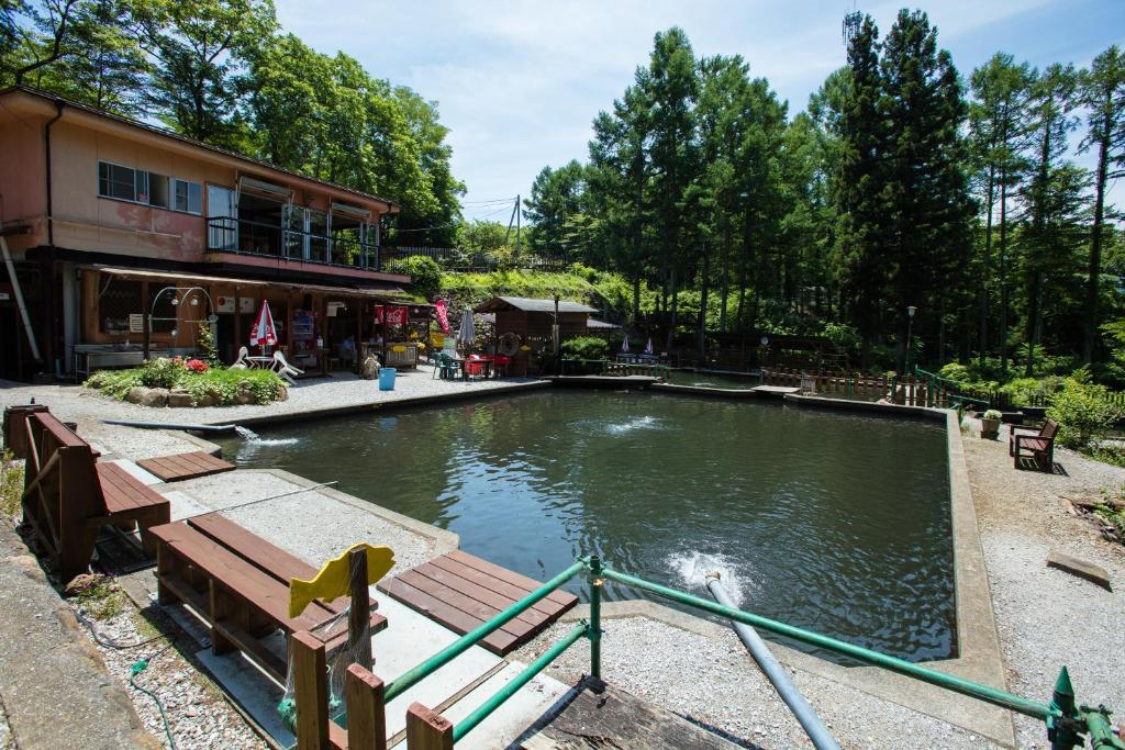 Bazén v ubytování HOTEL KEYFOREST HOKUTO nebo v jeho okolí