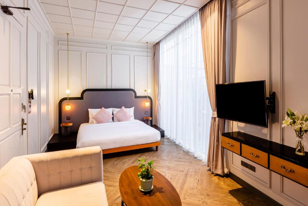 MiLa Thapae@Chiang Mai Old City - Resim 1