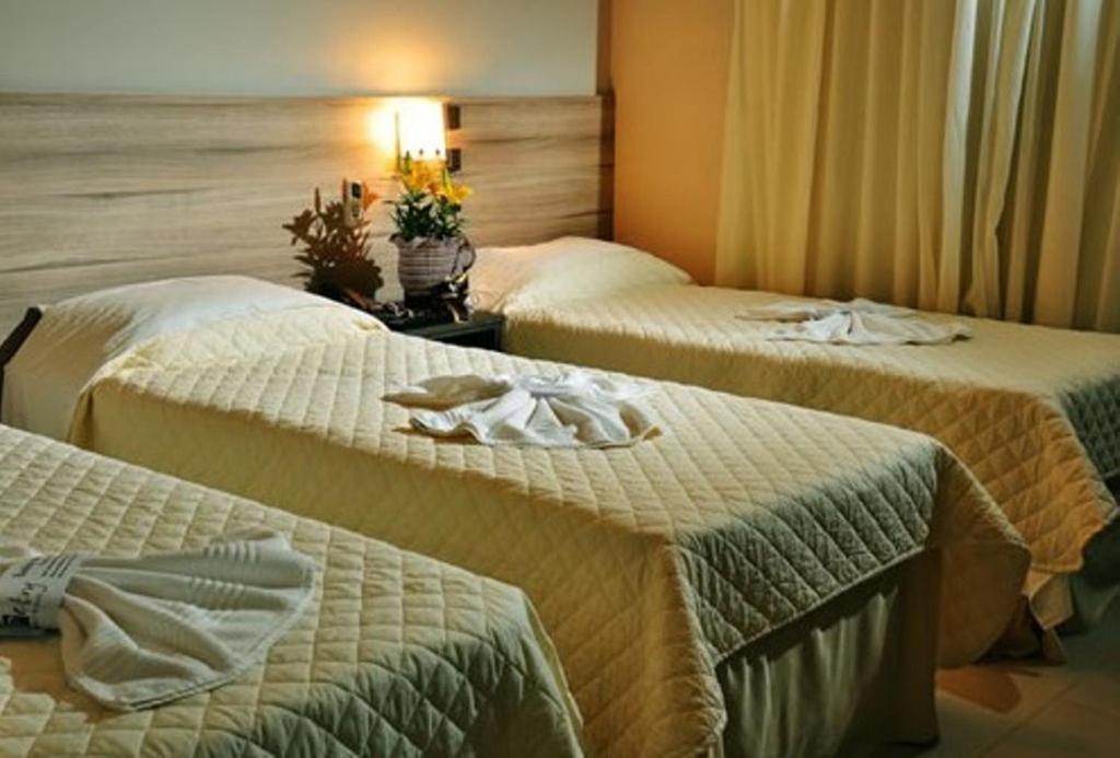  Petry Plaza Hotel