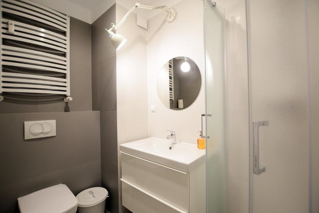 Kúpeľňa v ubytovaní Apartamenty Bliżej morza - visitopl