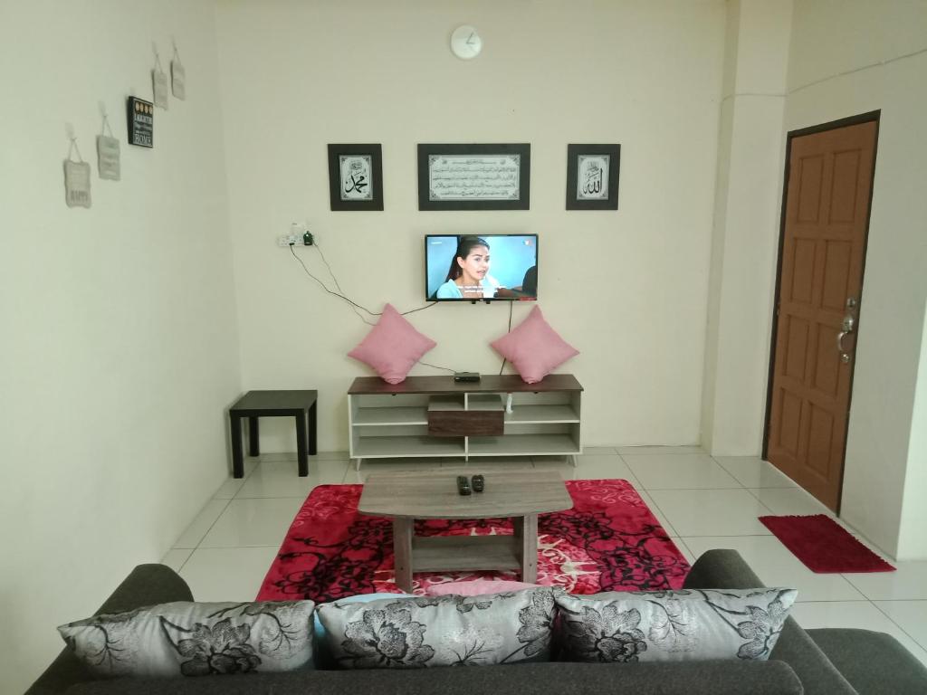 Teratak AyahBonda Homestay