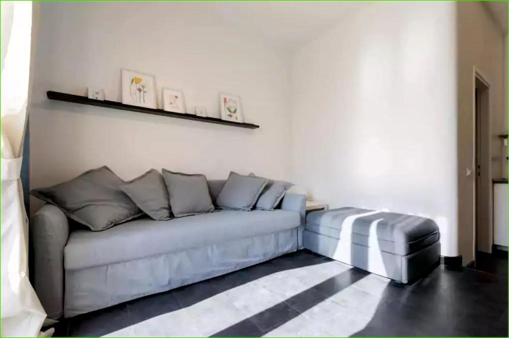 A seating area at Carlos BCS2 - Sanremo Center Suite -