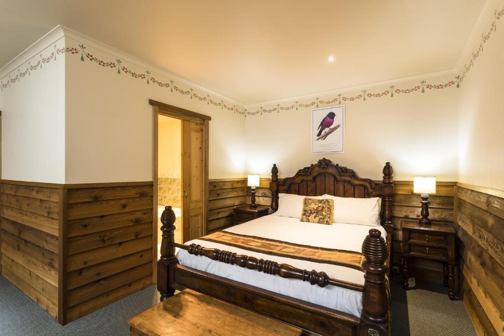 Postel nebo postele na pokoji v ubytování Cradle forest inn