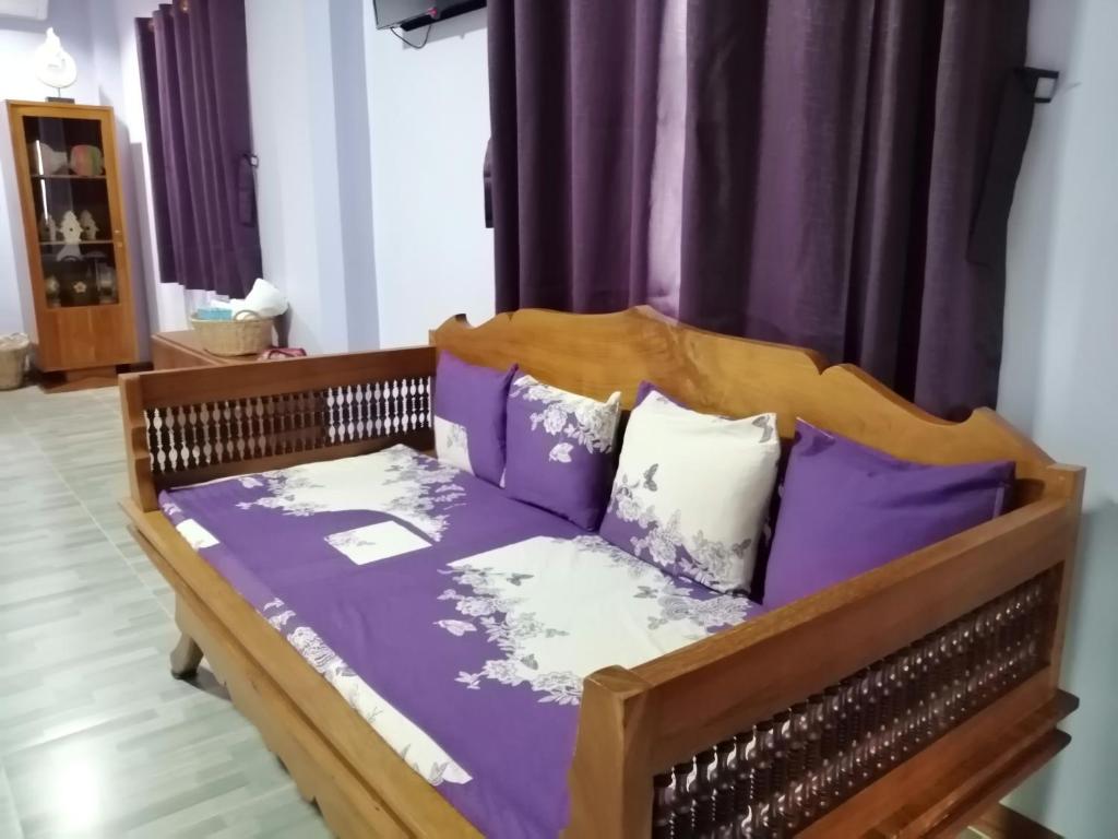 บ้านย่า ณ ท่าไทร - Chambre Triple Confort Avec Douche