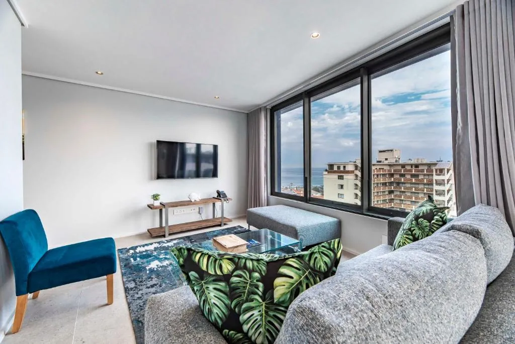 605 The Cosmopolitan- Views and Location!, Cape Town, South Africa