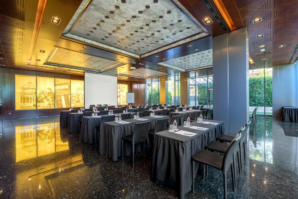 Hotel Maydrit Airport - Resim 40