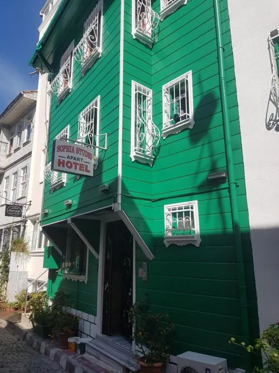 Sophia studio apartment, Istanbul, Turkey