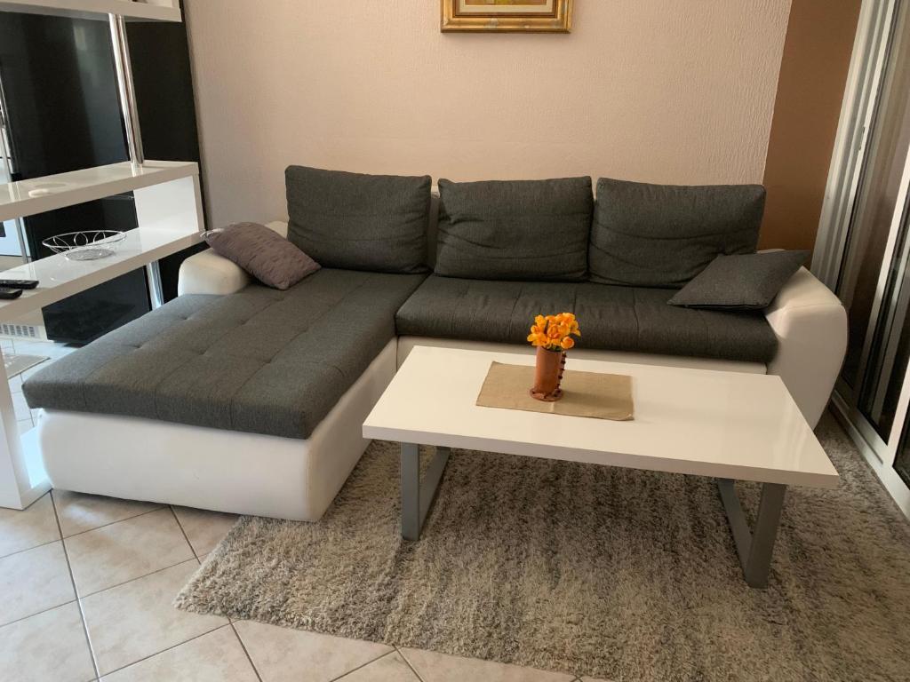 Część wypoczynkowa w obiekcie Apartman Petra 1