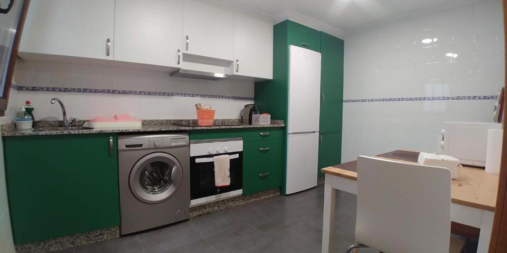 Precioso apartamento recien reformado en plena zona vieja - Apartment Mit Zwei Schlafzimmern