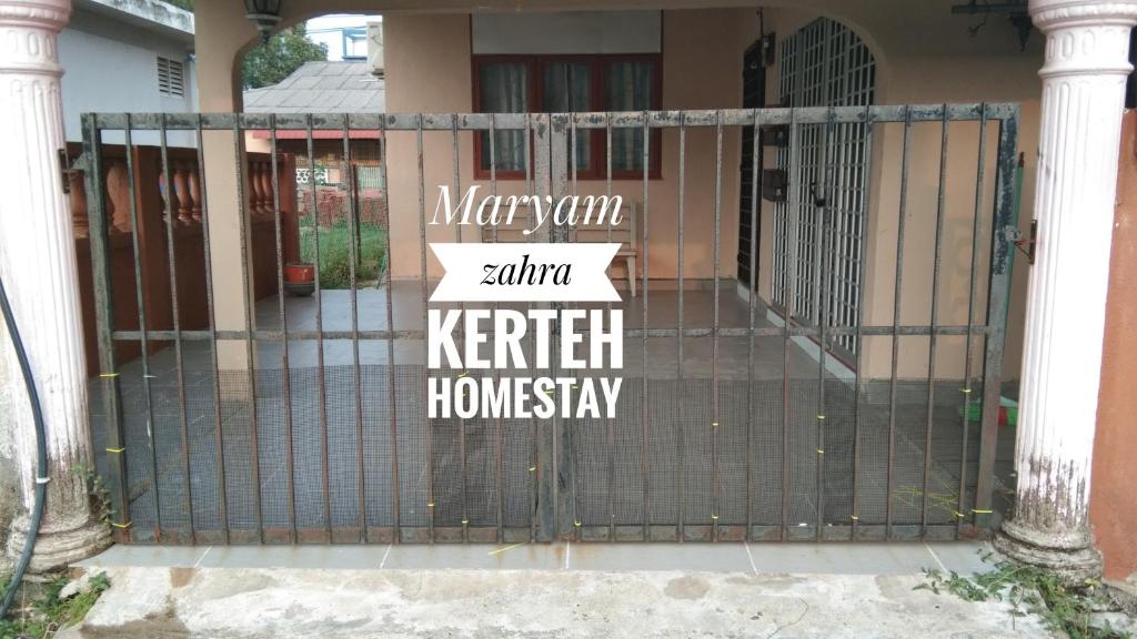 Gallery image of MARYAM ZAHRA KERTIH HOMESTAY in Kertih