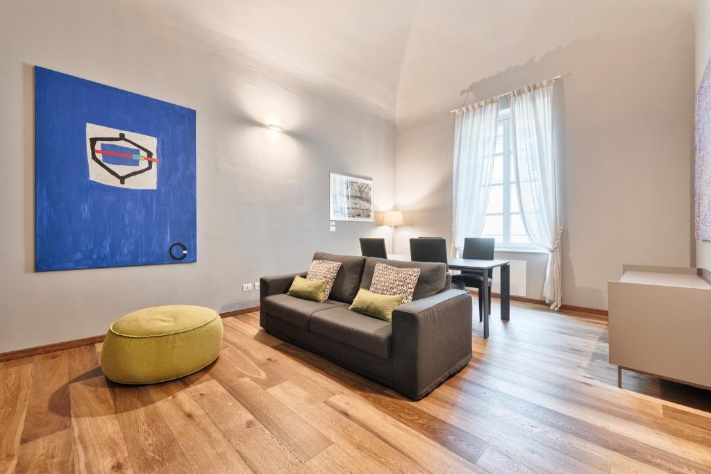 Część wypoczynkowa w obiekcie Palazzo Del Carretto-Art Apartments and Guesthouse
