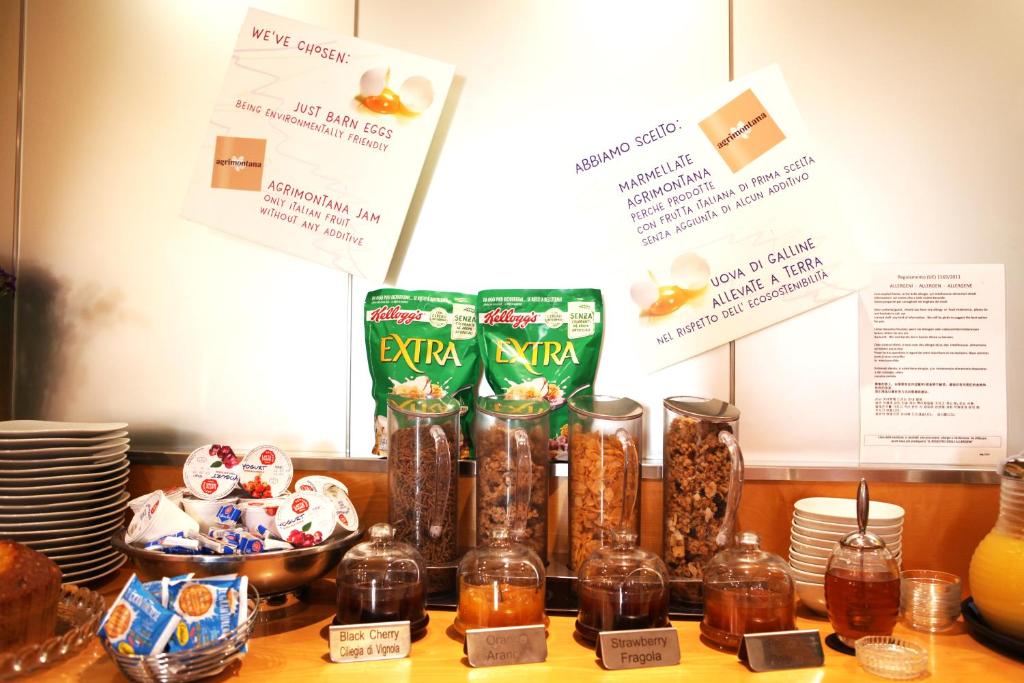 Hotel Franklin Feel The Sound - Resim 19