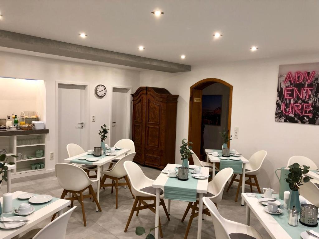 Liberty Hotel Cologne - Resim 28