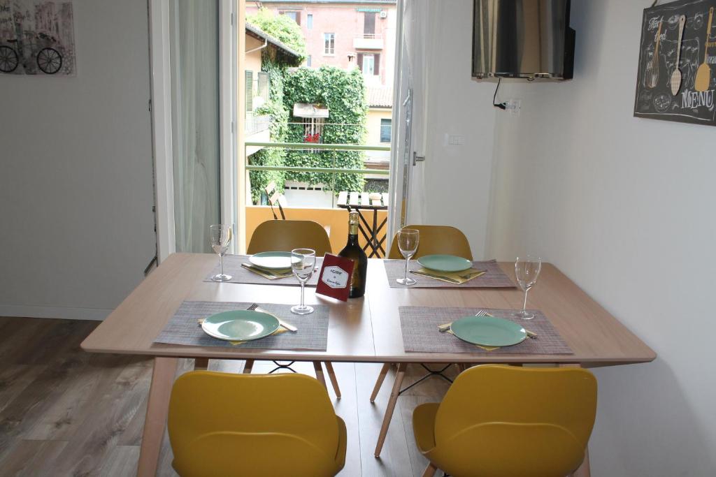A seating area at Dimora Orfeo