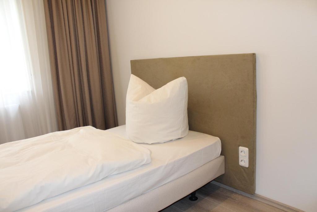 Slamba Hostel - Bed In 4-Bed Female Dormitory Room