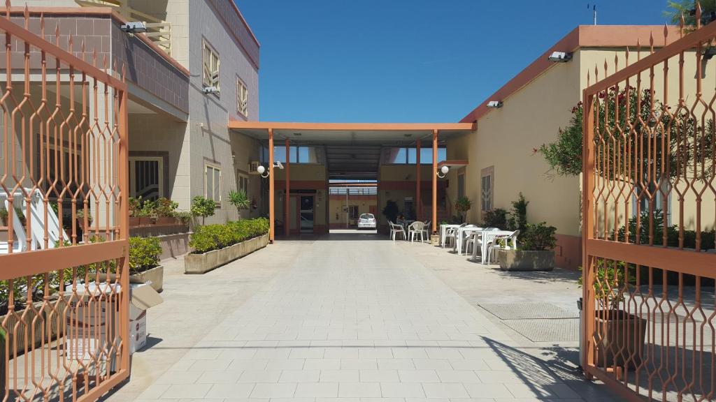 Budova, kde se hotel nachází