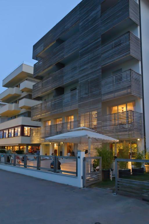 Budova, kde se hotel nachází