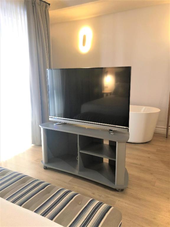 Suites Hom Sevilla - 3