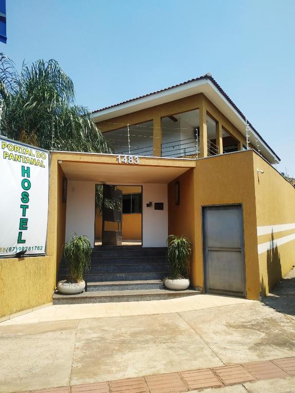  HOSTEL PORTAL DO PANTANAL CG