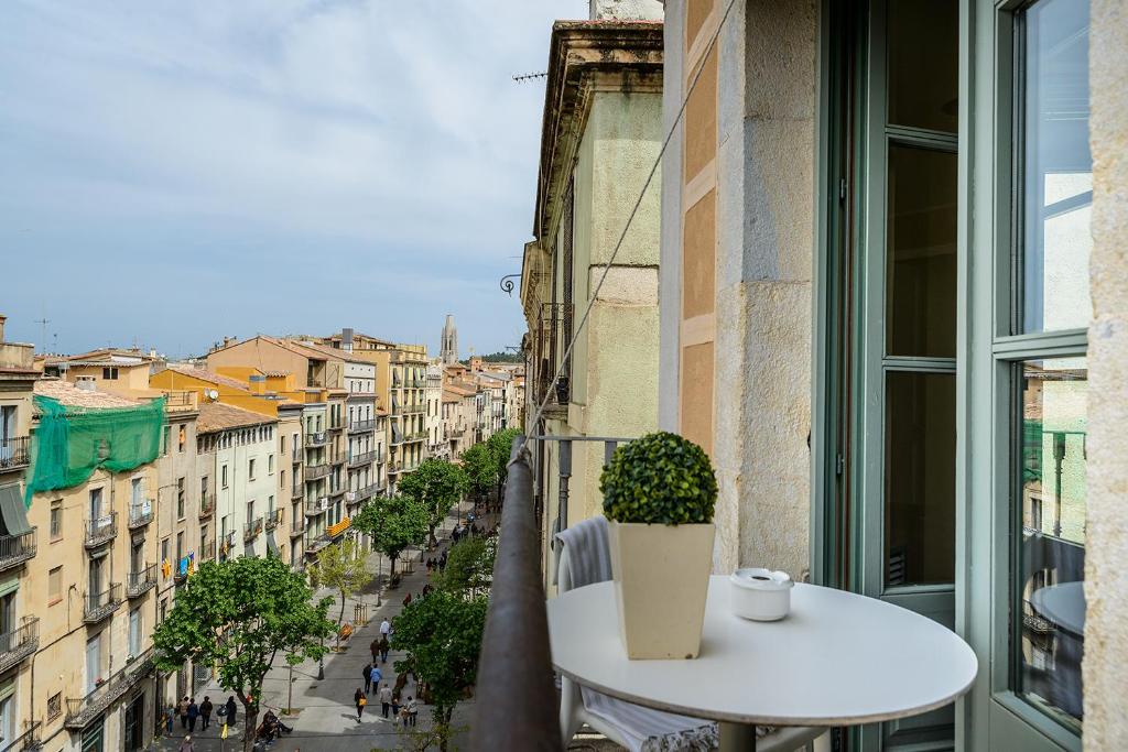 Balkón nebo terasa v ubytování APG Espais Rambla