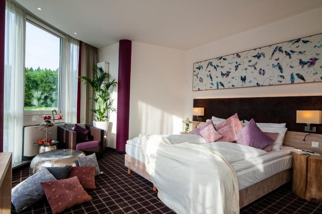 Postel nebo postele na pokoji v ubytování Business Class Hotel Ebersberg