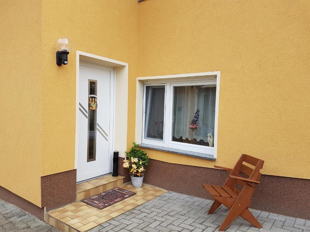 Φωτογραφία από το άλμπουμ του Ferienwohnung Hahn σε Neuzelle
