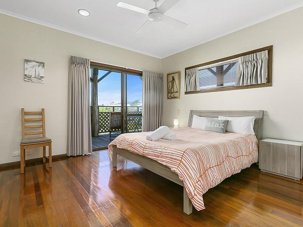 The Beach House, Sunshine Beach - Twee Slaapkamers Huis