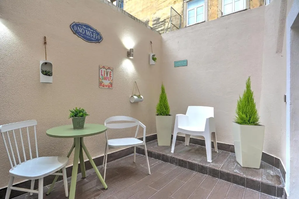Graça Apartment with a Terrace, Amadora, Portugal