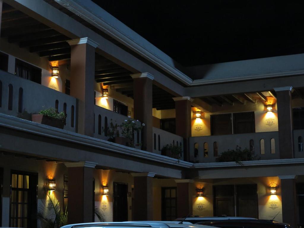 Budova, kde se hotel nachází