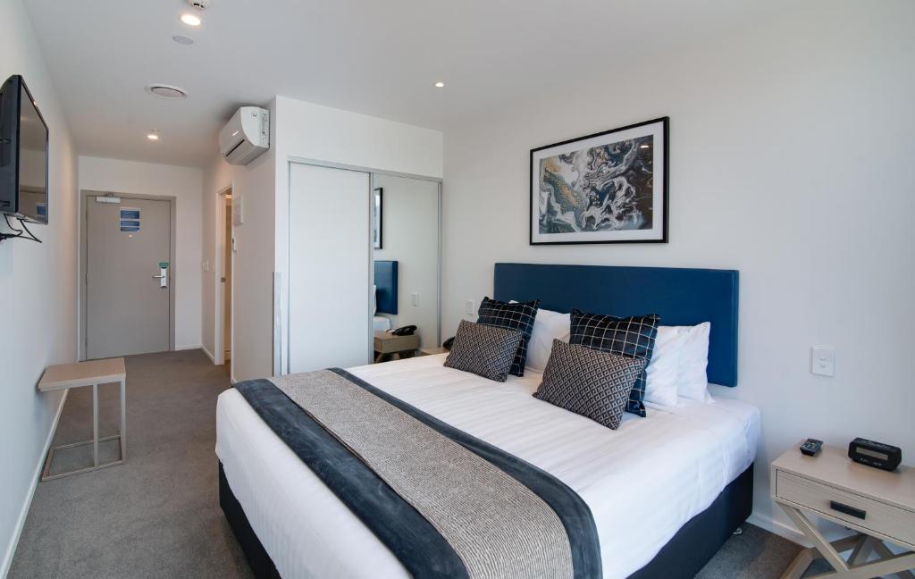 Ramada by Wyndham Queenstown Central - Resim 40