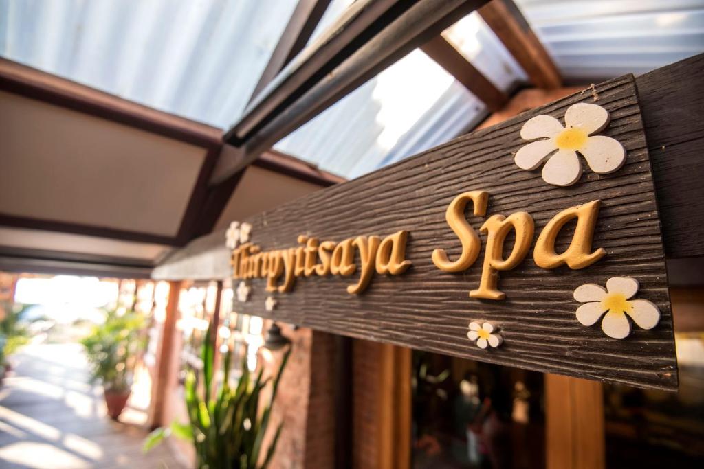Certificato, attestato, insegna o altro documento esposto da Bagan Thiripyitsaya Sanctuary Resort