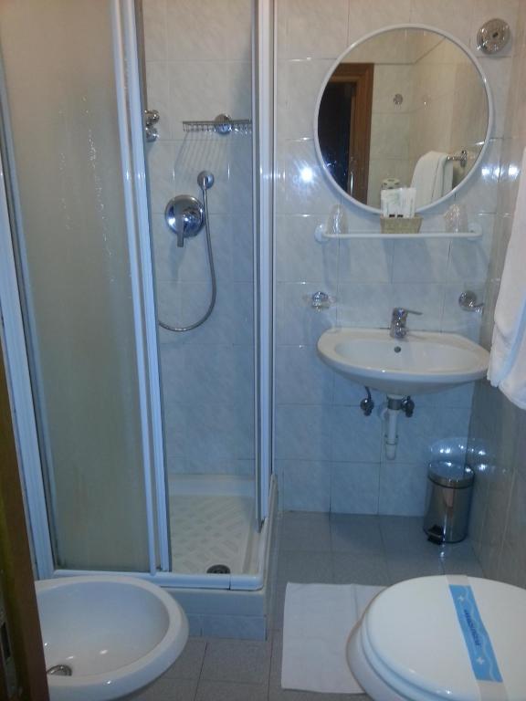 Koupelna v ubytování Hotel Teti