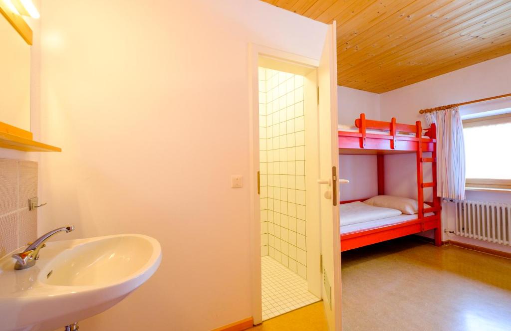 Postel nebo postele na pokoji v ubytování DJH Jugendherberge Pottenstein