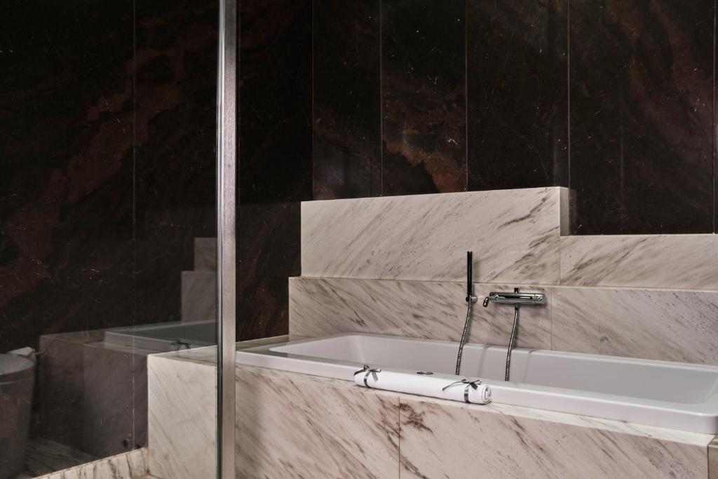 Hotel Monopol - Resim 37