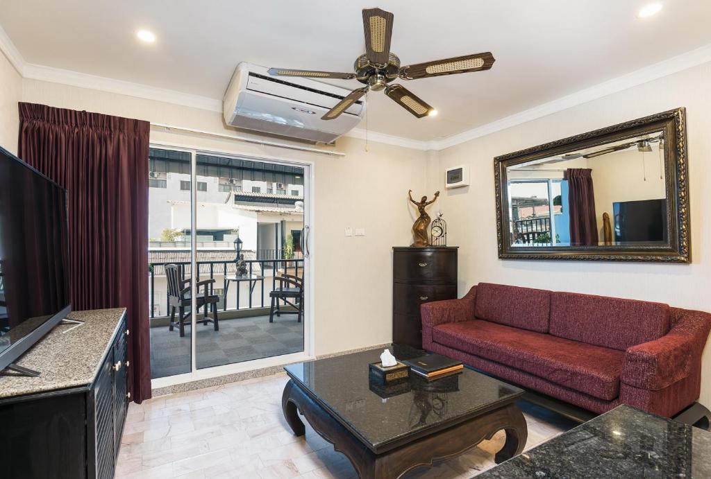 The Ambiance Hotel - Resim 5