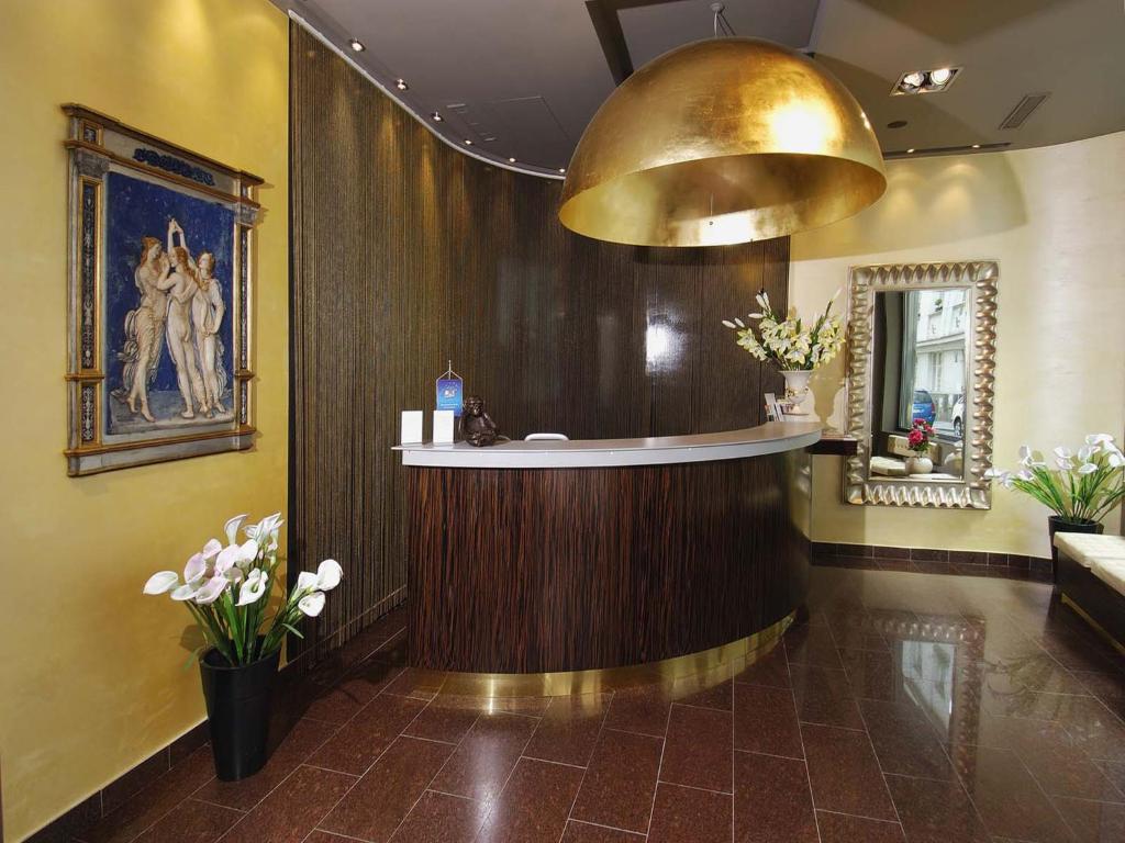 EA Hotel Crystal Palace - Resim 22