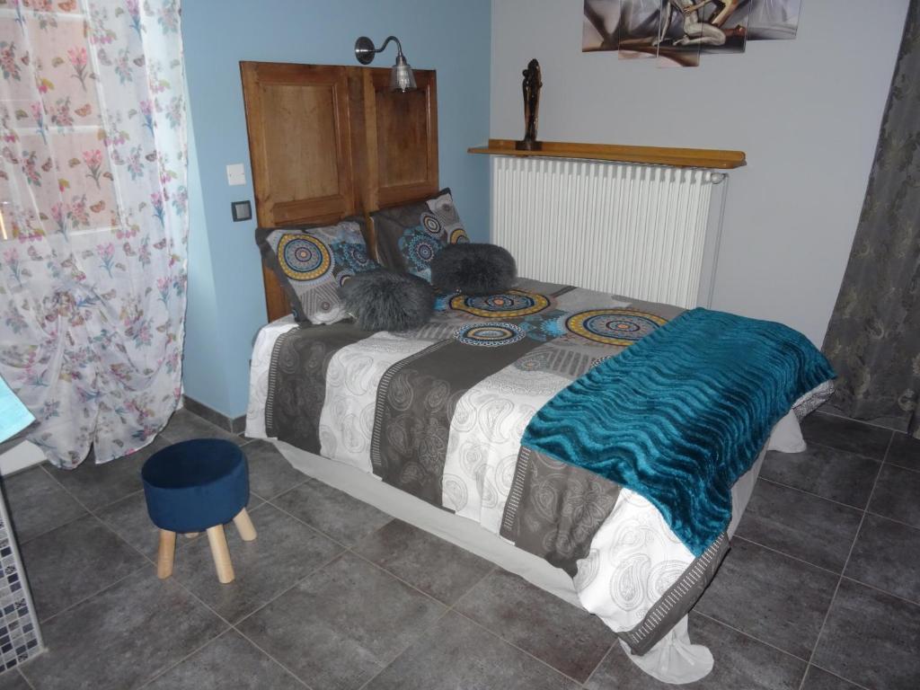 LA BELLE D'ANTAN - Habitación Doble Con Baño Privado