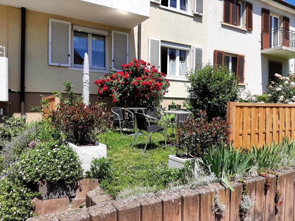 Zahrada ubytování BodenSEE Privatzimmer "Haus am Weinberg Konstanz"