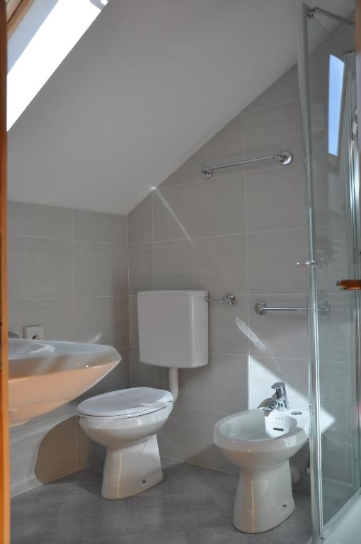 Koupelna v ubytování Alpenlife Hotel Someda