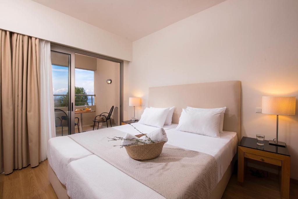 Kassandra Palace Seaside Resort - 