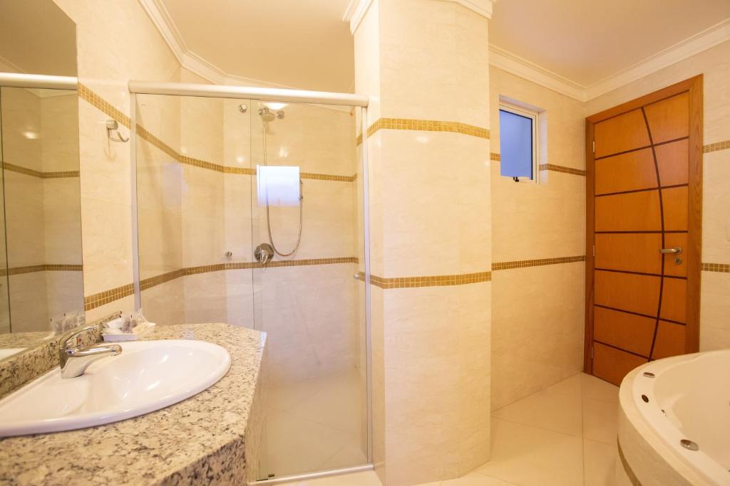  Barbur Center Hotel