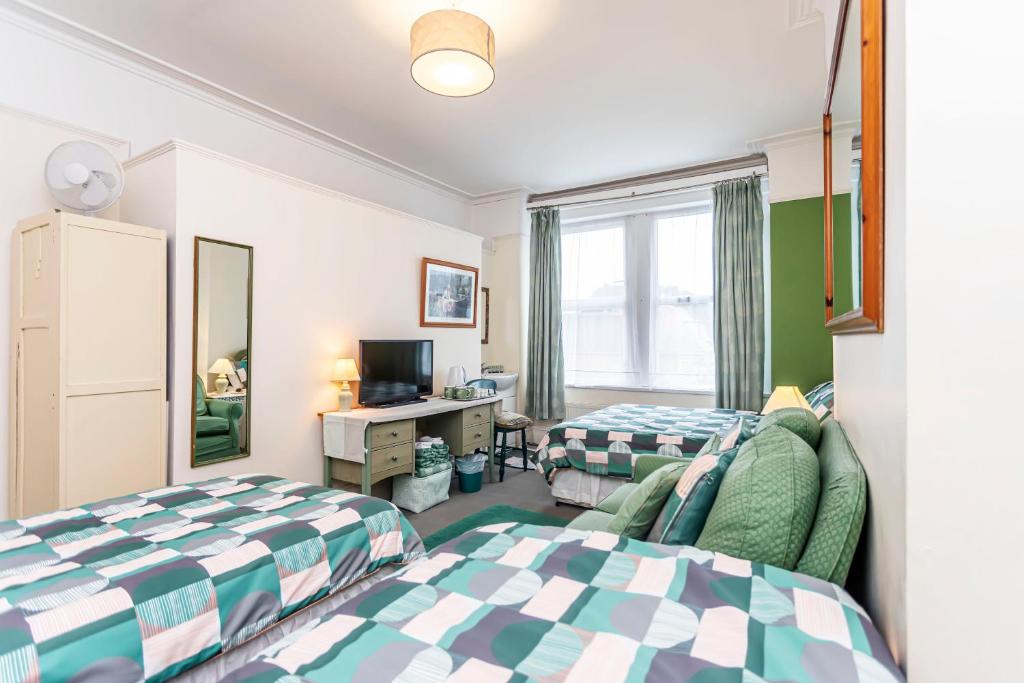 The Ravensbourne Hotel - 